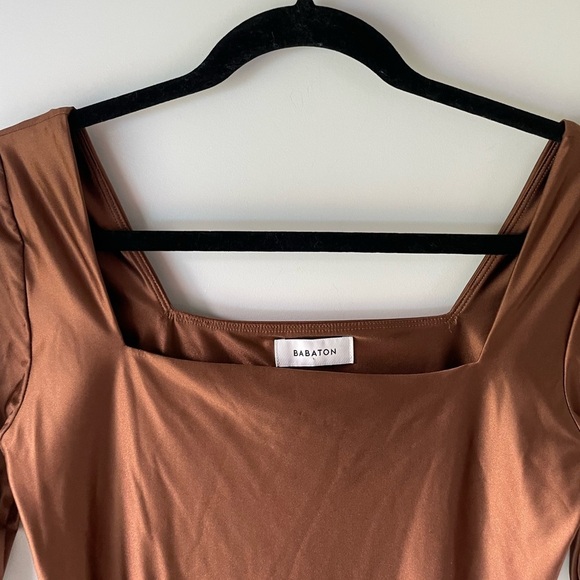 Babaton Satinette Squareneck Longsleeve Bodysuit Size small - Picture 3 of 7